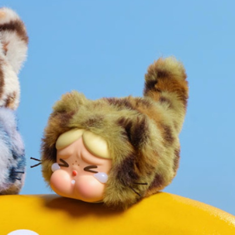 Pop Mart CRYBABY Wild but Cutie Series-Vinyl Plush Pendant Blind Box-Camo Cutie - Picture 3 of 5